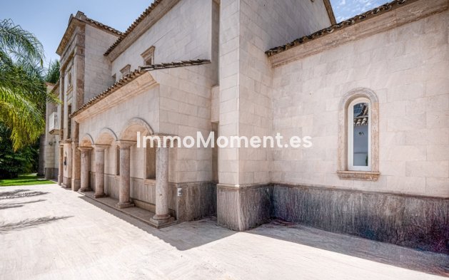 Revente - Villa - Marbella - Marbella Centro