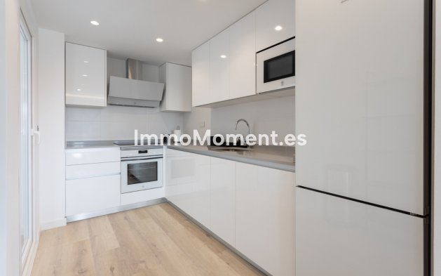 Wiederverkauf - Wohnung - Marbella - Nueva Andalucía