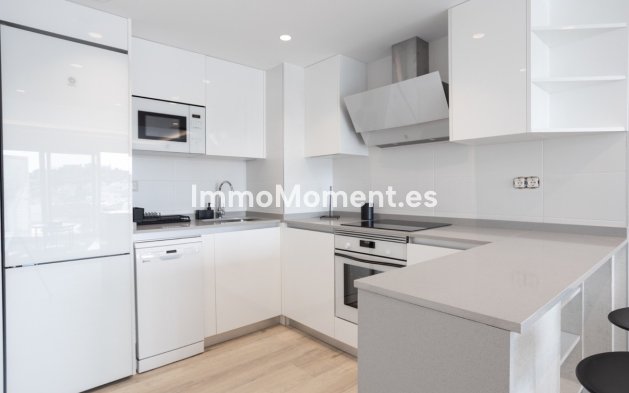 Revente - Appartement - Marbella - Nueva Andalucía