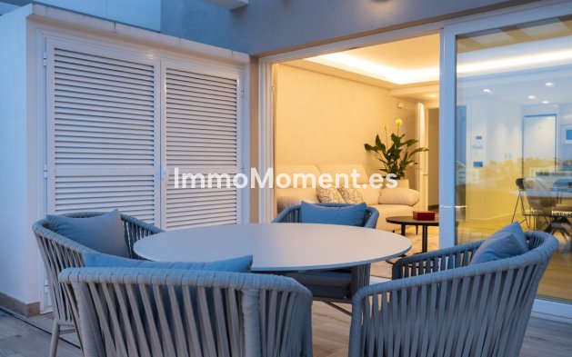 Revente - Appartement - Marbella - Nueva Andalucía