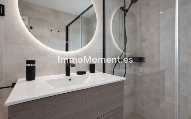 Revente - Appartement - Marbella - Nueva Andalucía