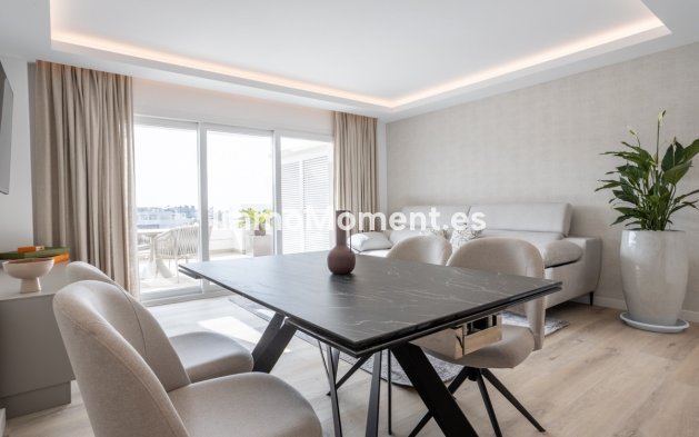 Revente - Appartement - Marbella - Nueva Andalucía