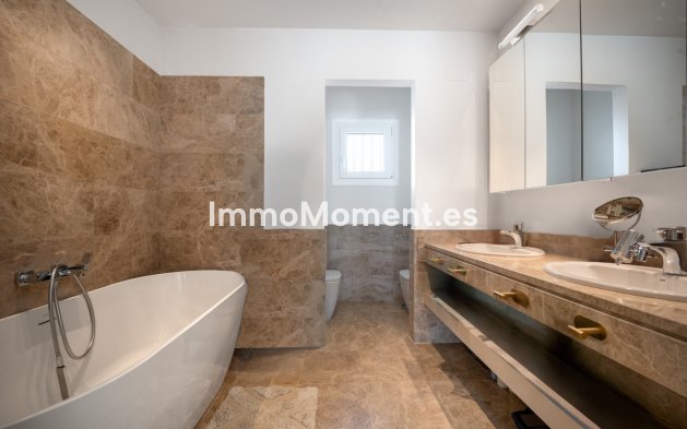 Revente - Maison mitoyenne - Marbella - Marbella Centro