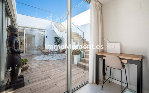 Wiederverkauf - Villa - Estepona  - Estepona Centro