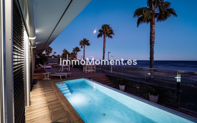 Wiederverkauf - Villa - Estepona  - Estepona Centro