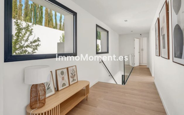 Wiederverkauf - Villa - Marbella - Artola