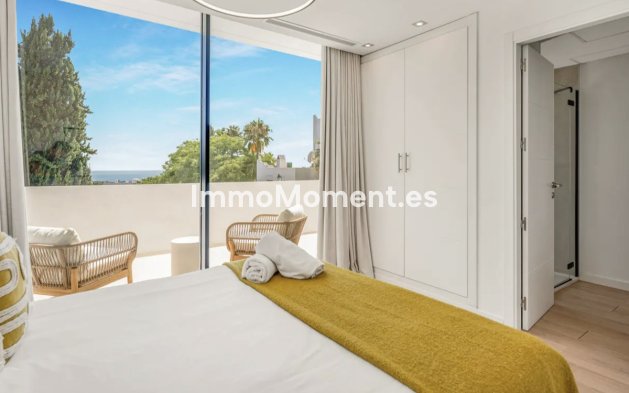 Wiederverkauf - Villa - Marbella - Artola