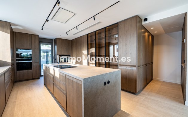 Revente - Villa - Marbella - El Rosario