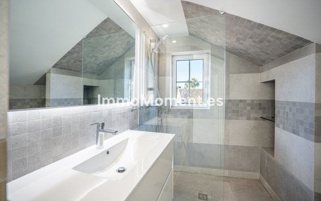 Wiederverkauf - Villa - Marbella - The Golden Mile