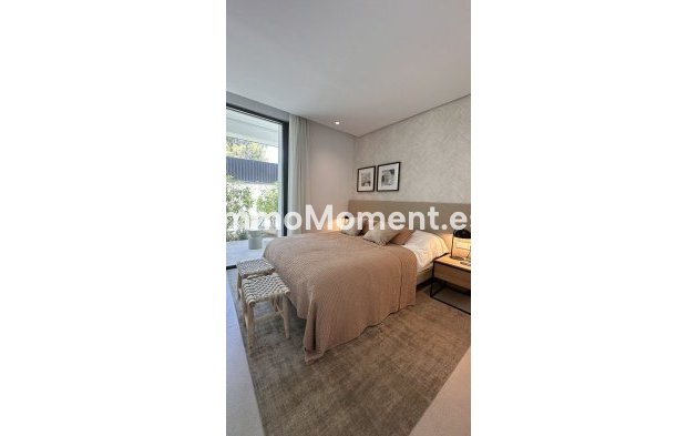 Wiederverkauf - Villa - Marbella - Marbella Centro