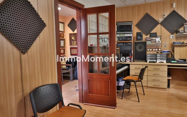 Revente - Villa - Málaga - Guadalmar