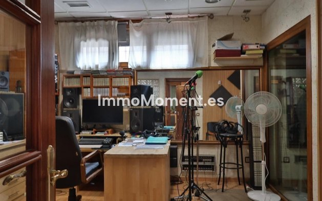 Revente - Villa - Málaga - Guadalmar