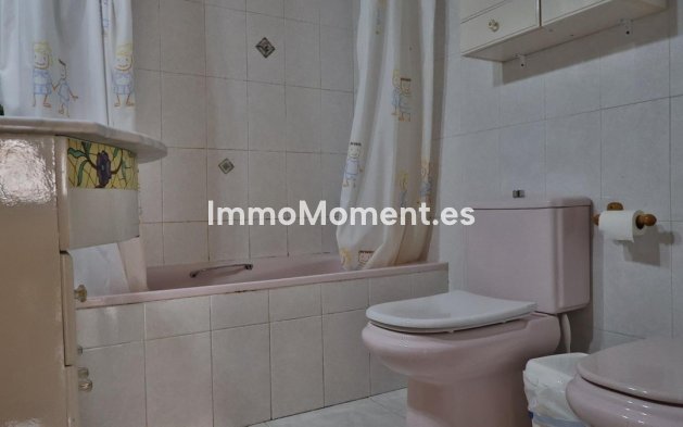 Revente - Villa - Málaga - Guadalmar