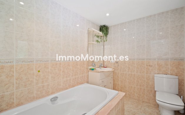 Wiederverkauf - Villa - Marbella - Guadalmina Alta