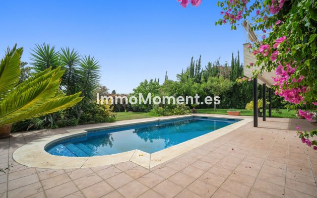 Wiederverkauf - Villa - Marbella - Guadalmina Alta