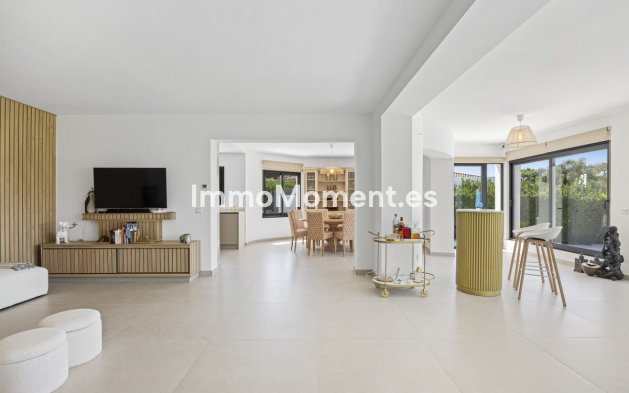 Reventa - Villa - Marbella - Guadalmina Alta