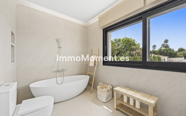 Reventa - Villa - Marbella - Guadalmina Alta