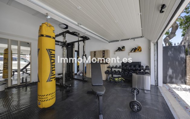 Reventa - Villa - Marbella - Guadalmina Alta