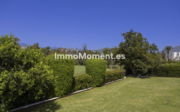 Reventa - Villa - Marbella - Guadalmina Alta