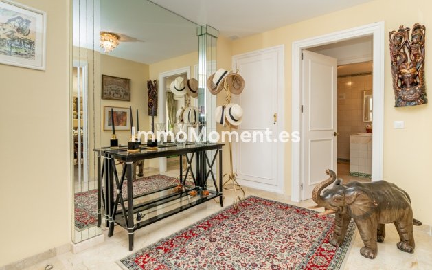 Wiederverkauf - Wohnung - Marbella - Guadalmina Alta