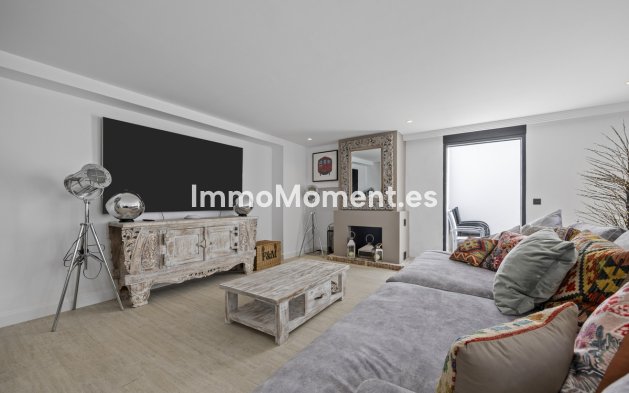 Revente - Villa - Marbella - Guadalmina Alta