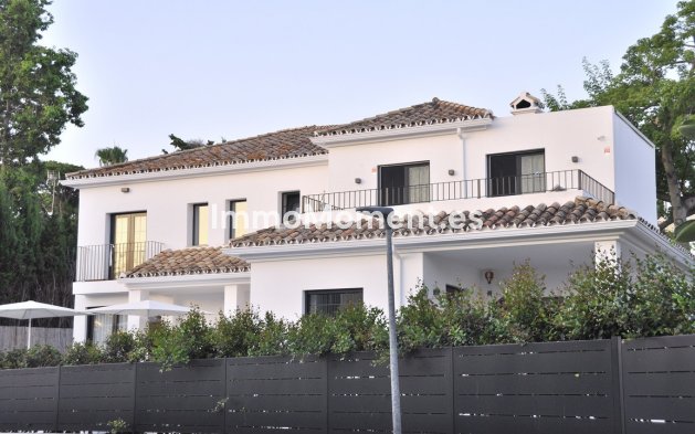 Revente - Villa - Marbella - Guadalmina Alta