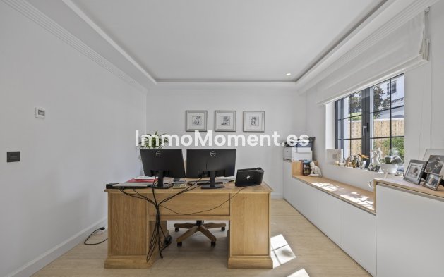 Revente - Villa - Marbella - Guadalmina Alta