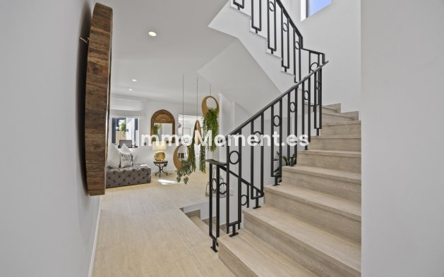 Revente - Villa - Marbella - Guadalmina Alta