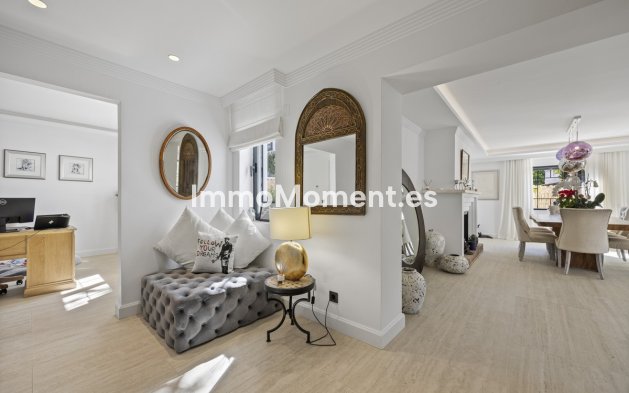 Revente - Villa - Marbella - Guadalmina Alta