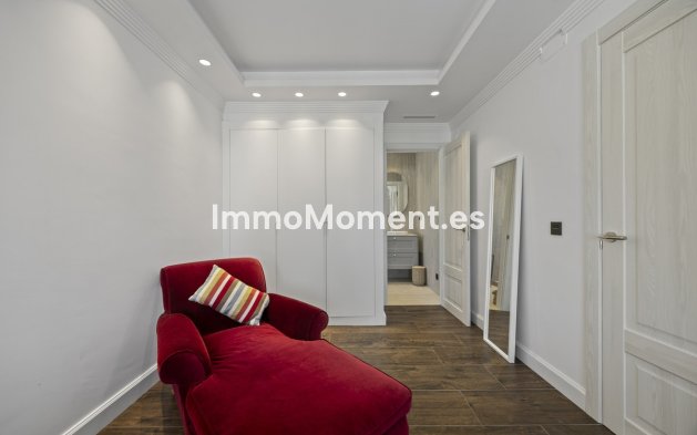 Revente - Villa - Marbella - Guadalmina Alta