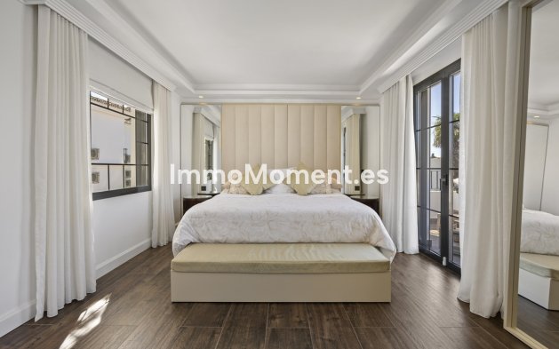 Revente - Villa - Marbella - Guadalmina Alta