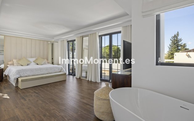 Revente - Villa - Marbella - Guadalmina Alta