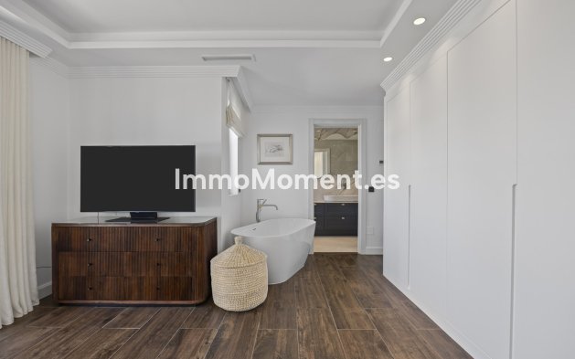 Revente - Villa - Marbella - Guadalmina Alta
