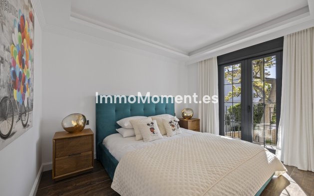 Revente - Villa - Marbella - Guadalmina Alta