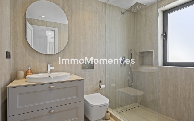 Revente - Villa - Marbella - Guadalmina Alta