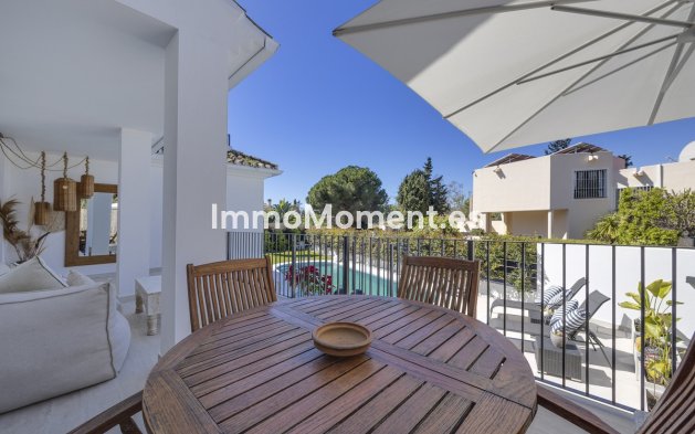 Revente - Villa - Marbella - Guadalmina Alta