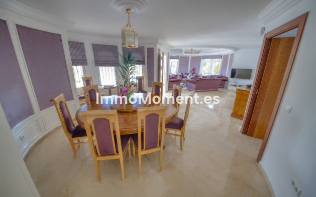 Wiederverkauf - Villa - Benalmadena - Benalmadena Centro