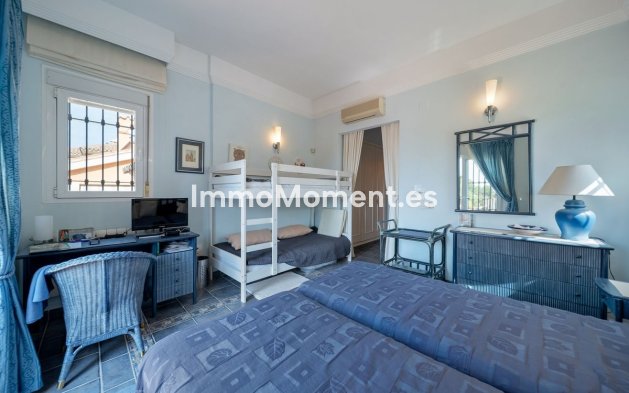 Resale - Villa - Mijas - Mijas Centro