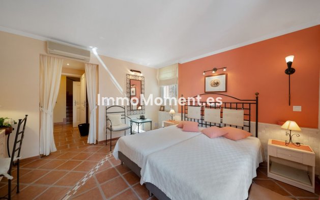 Resale - Villa - Mijas - Mijas Centro