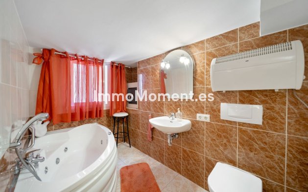 Resale - Villa - Mijas - Mijas Centro