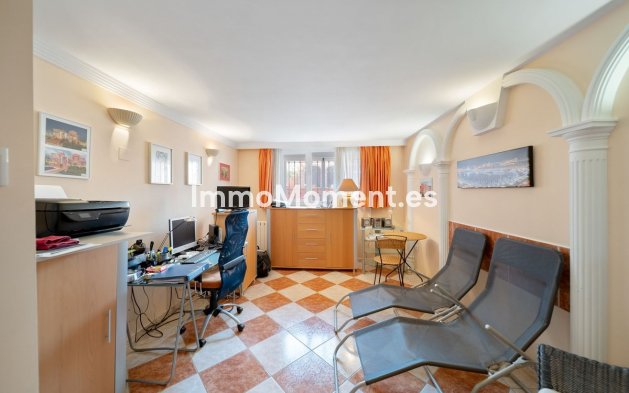 Resale - Villa - Mijas - Mijas Centro