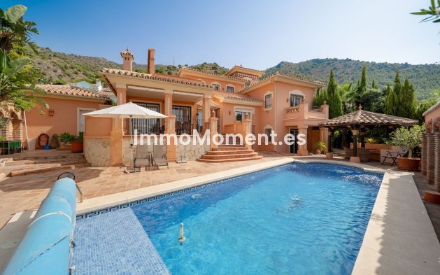 Resale - Villa - Mijas - Mijas Centro