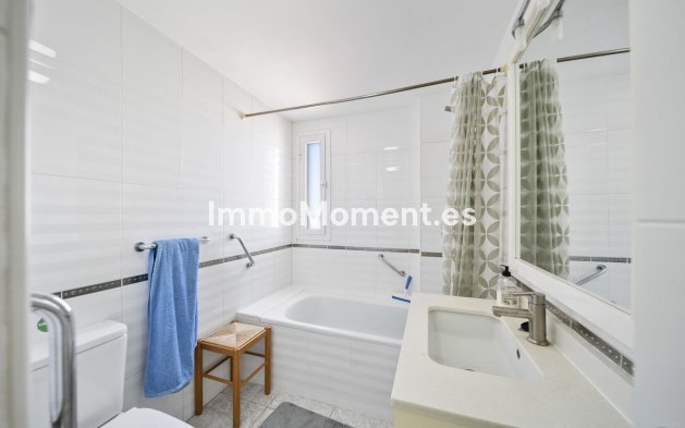 Resale - Apartment - Benalmadena - Benalmadena Costa