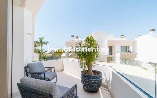 Resale - Villa - Marbella - Nueva Andalucía