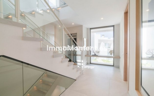 Resale - Villa - Marbella - Nueva Andalucía