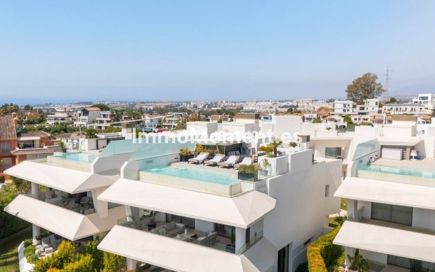 Resale - Villa - Marbella - Nueva Andalucía