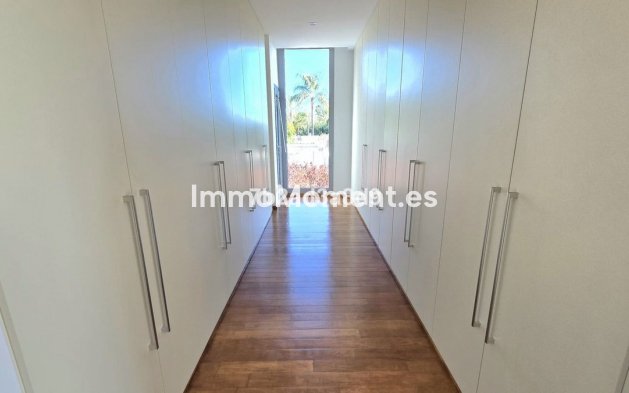 Wiederverkauf - Villa - Marbella - The Golden Mile