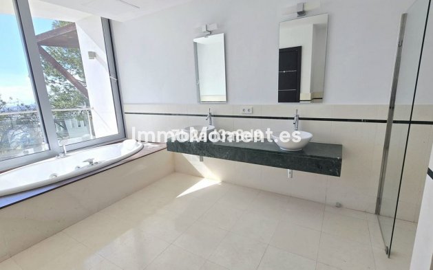 Wiederverkauf - Villa - Marbella - The Golden Mile