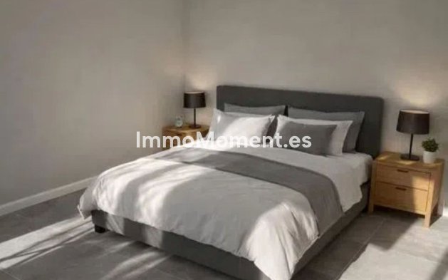 Wiederverkauf - Villa - Benalmadena - Benalmadena Centro