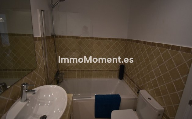 Wiederverkauf - Wohnung - Estepona  - Estepona Centro